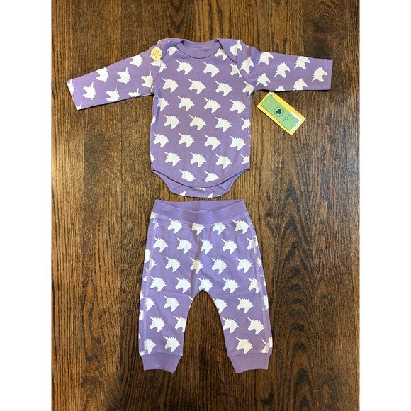 monica + andy Other - NWT Monica + Andy Girls Purple with white unicorns Onesie set - Size 6-9 months